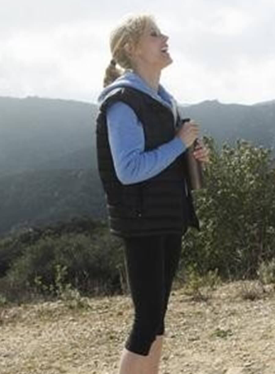 Harpoon Julie Bowen Modern Family Vest Inspired Black Leather Jacket
