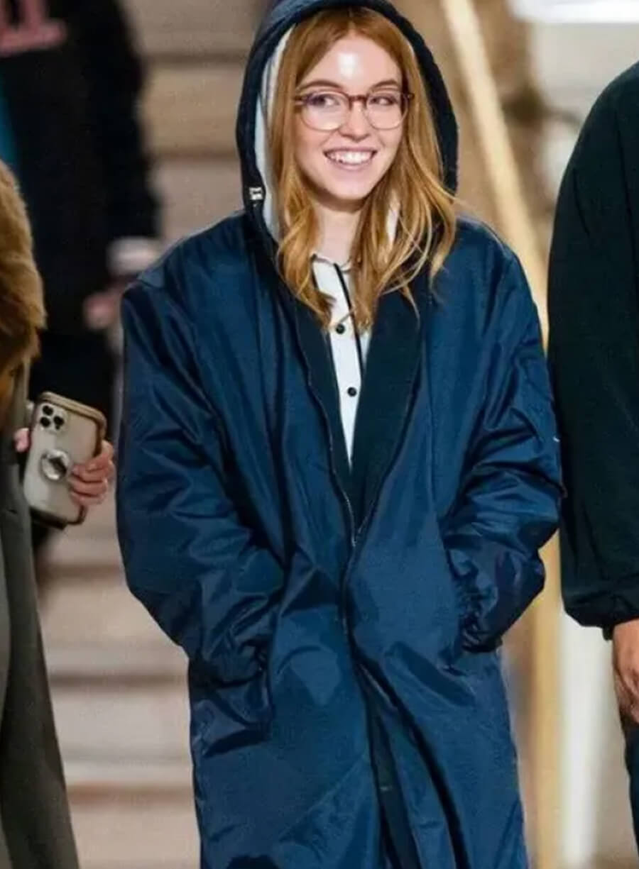 Harpoon Julia Cornwall Inspired Blue Coat - Madame Web 2024 Style