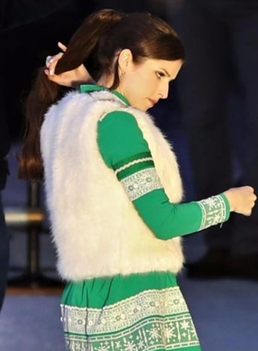 Harpoon Noelle Kringle Inspired White Wool Fur Wool Jacket - Noelle 2019 Style