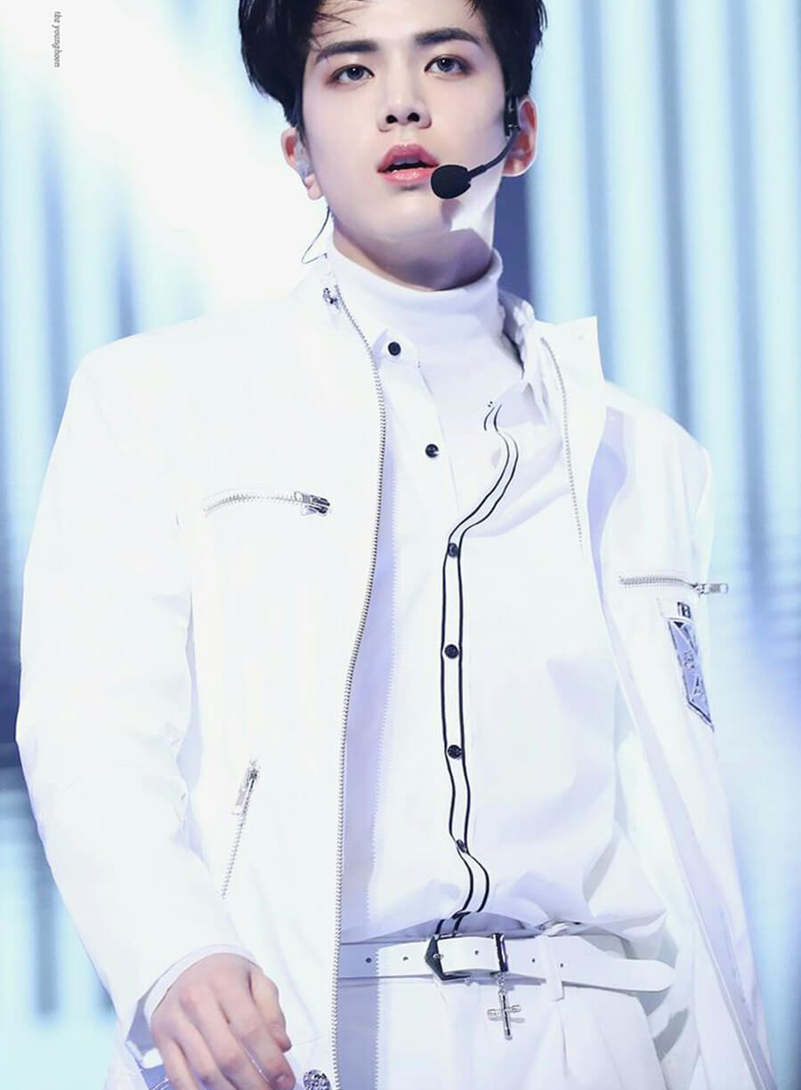 Harpoon Younghoon The Boyz Inspired White Cotton Jacket