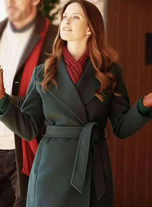 Harpoon Merritt Patterson Inspired Black Coat - A Vintage Christmas Style