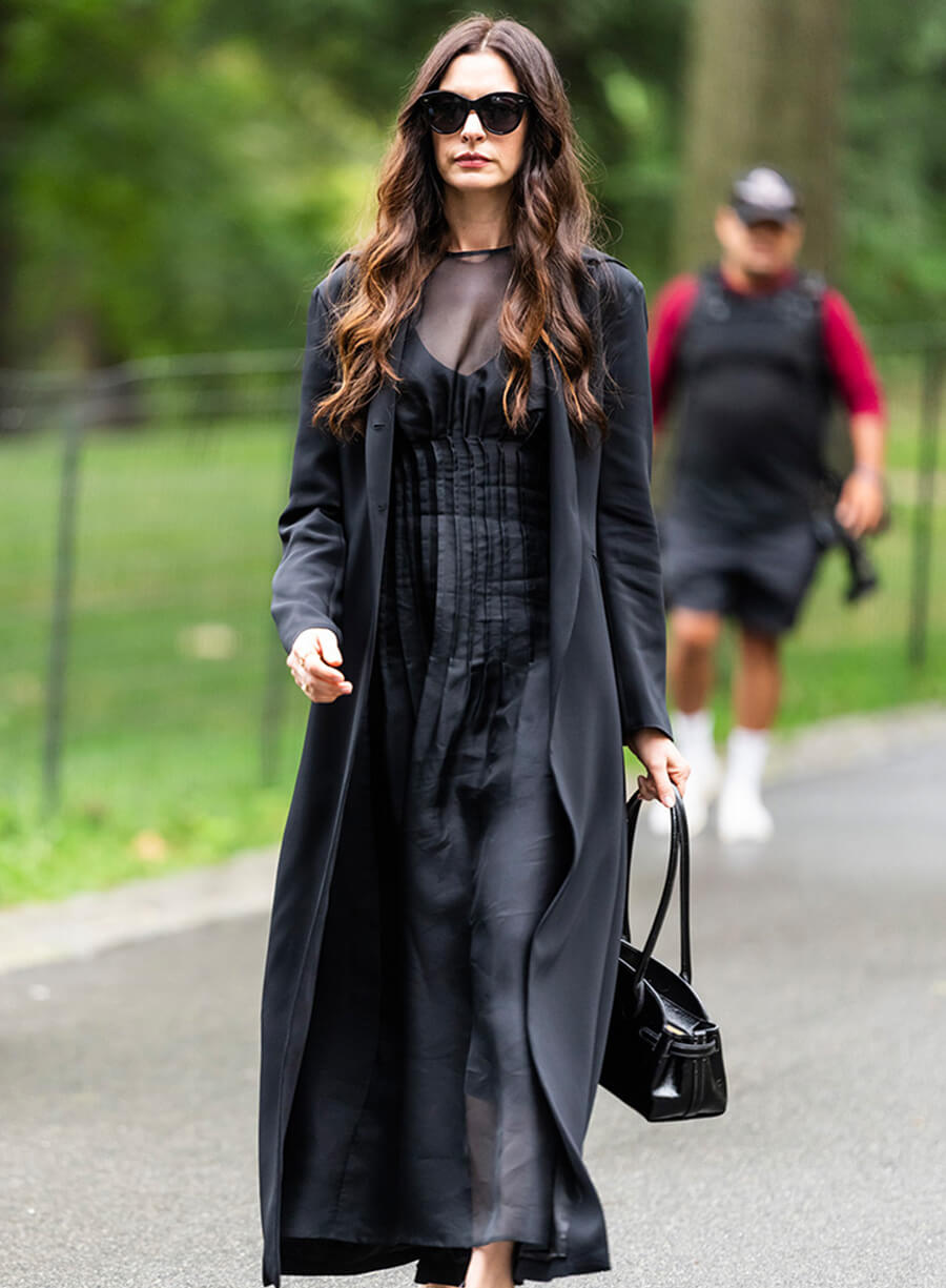 Harpoon Andrea Sachs Inspired Black Quality Fabric Coat - The Devil Wears Prada 2 Style