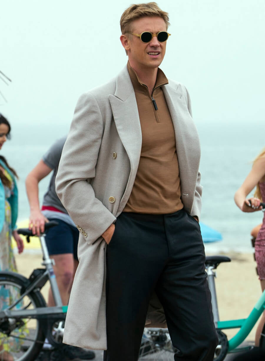 Harpoon The Corinthian Inspired Off White Coat - The Sandman Style