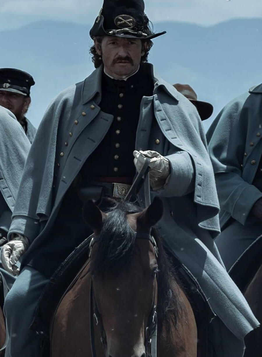Harpoon Captain Edmund Dellinger Inspired Grey Wool Fabric Coat - American Primeval 2025 Style