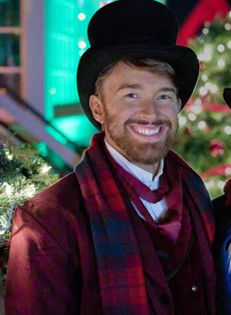 Harpoon Sawyer Inspired Red Coat - Mystic Christmas Style