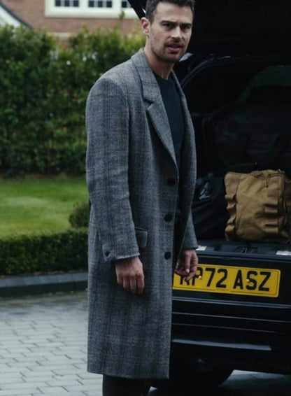 Eddie Halstead The Gentlemen Theo James Grey Coat