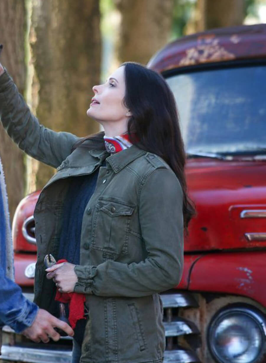 Harpoon Lois Lane Inspired Green Leather Jacket - Superman & Lois Style