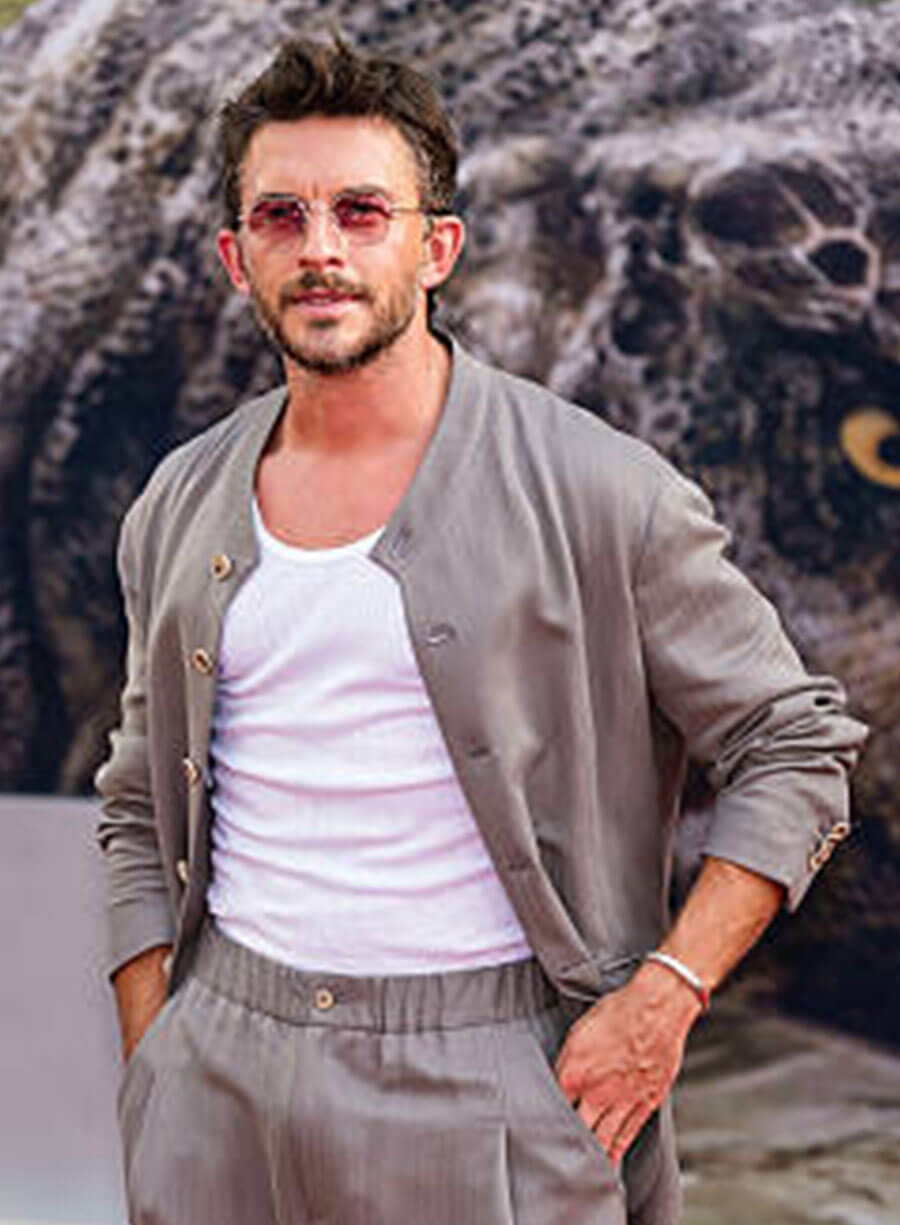 Harpoon Jonathan Bailey Inspired Grey Leather Jacket - Jurassic World Rebirth Premiere Style