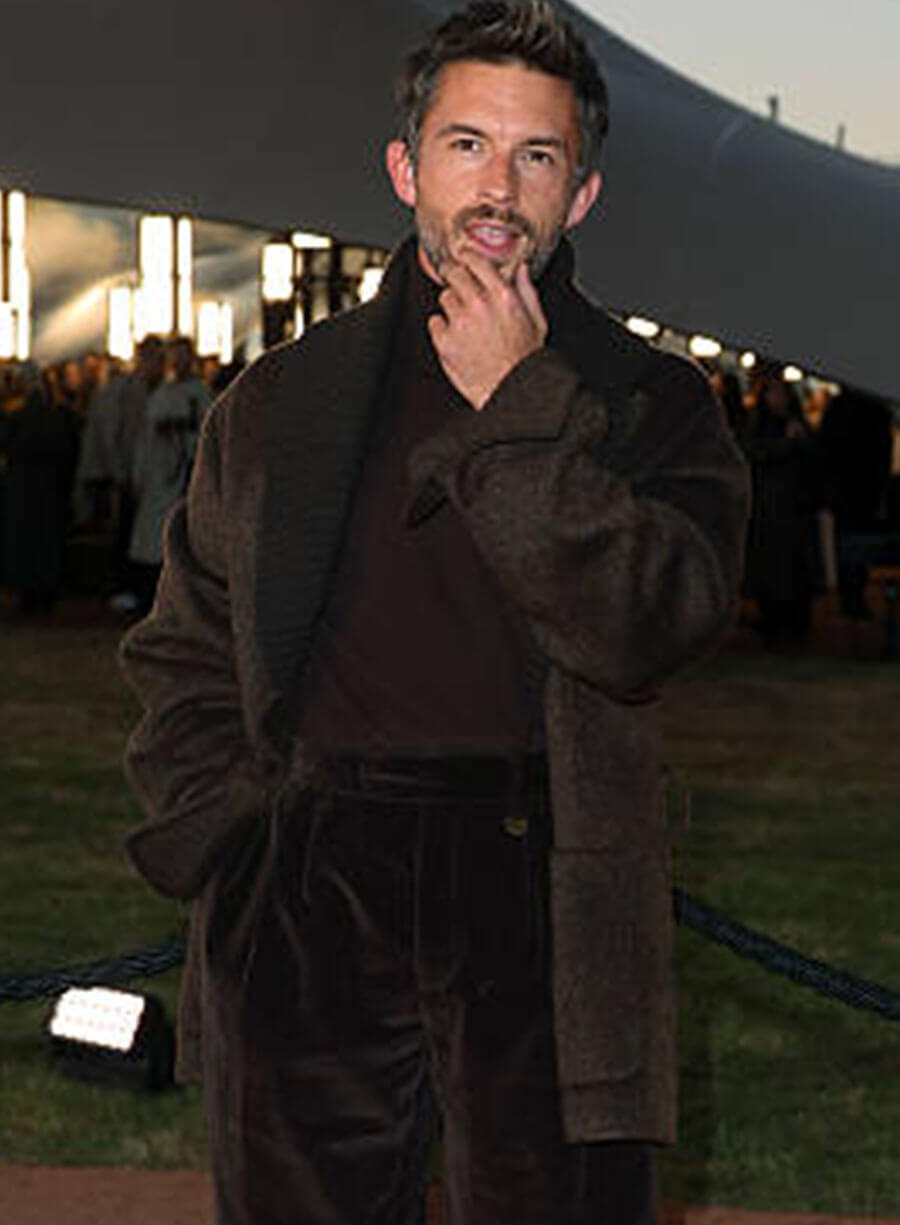 Harpoon Jonathan Bailey Inspired Brown Coat - London Fashion Week 2025 Style