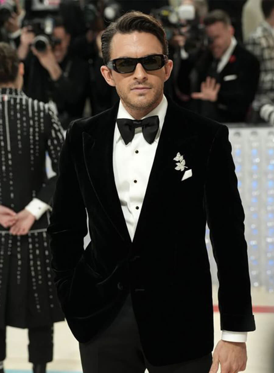 Harpoon Jonathan Bailey Met Gala Velvet Blazer Inspired Black Velvet Leather Jacket