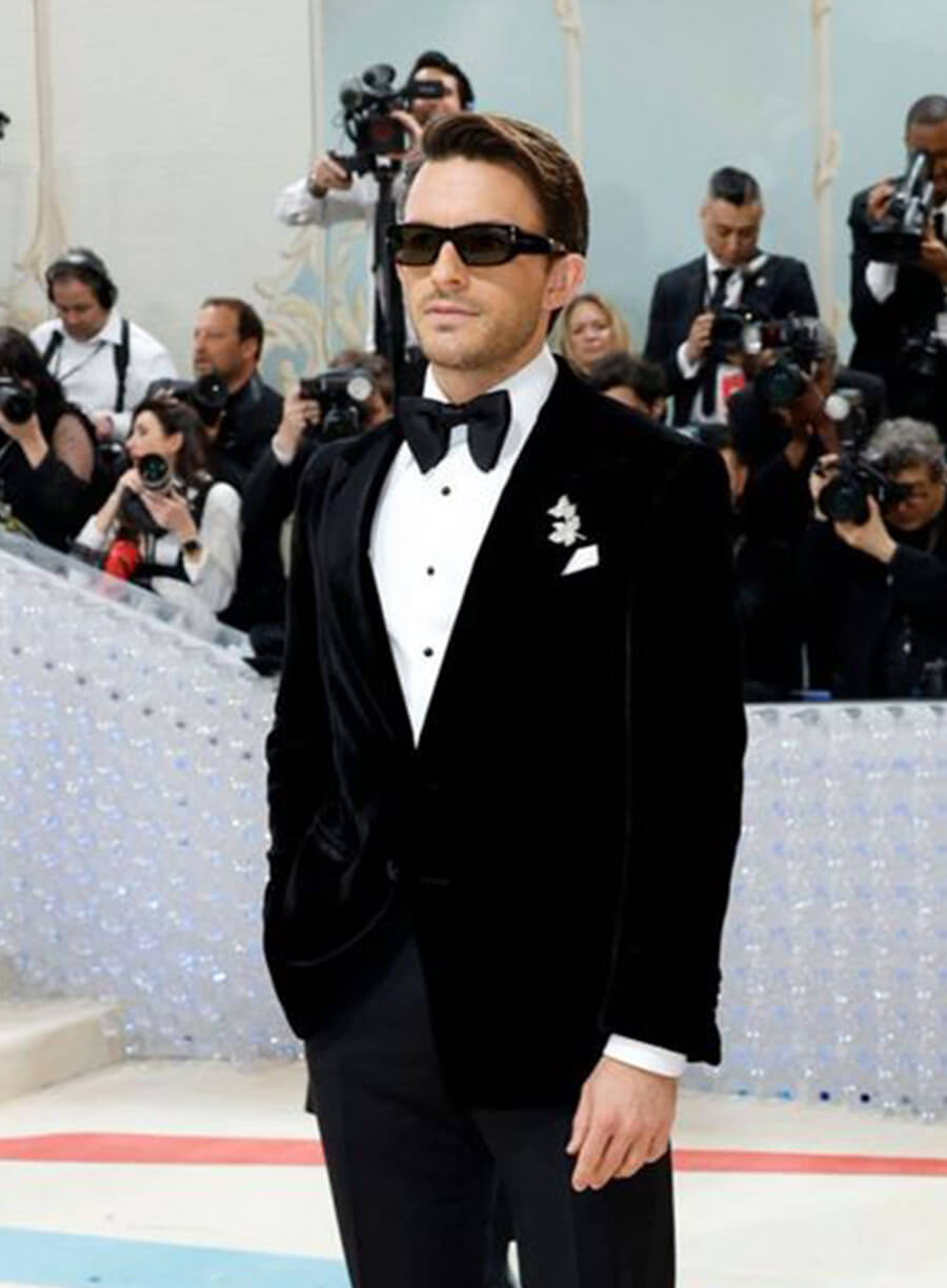 Harpoon Jonathan Bailey Met Gala Velvet Blazer Inspired Black Velvet Leather Jacket