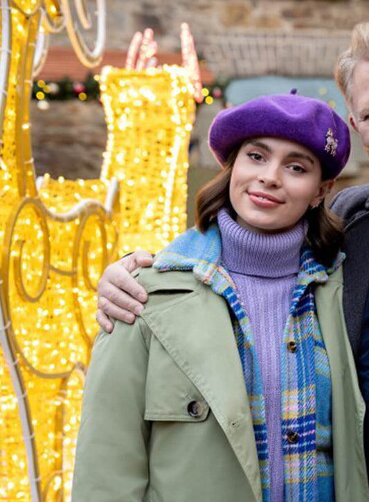 Harpoon Lizzie Bright Inspired Green Coat - Christmas in Notting Hill Style
