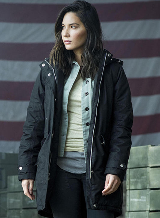 Harpoon Gina Inspired Black Hooded Jacket - Six Style