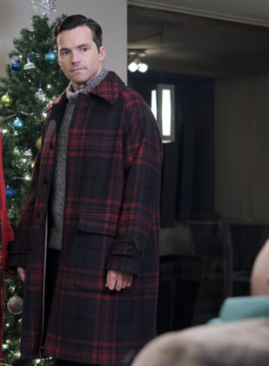 Harpoon Peter Baron Inspired Multi Color Coat - Ghosts Of Christmas Always Style