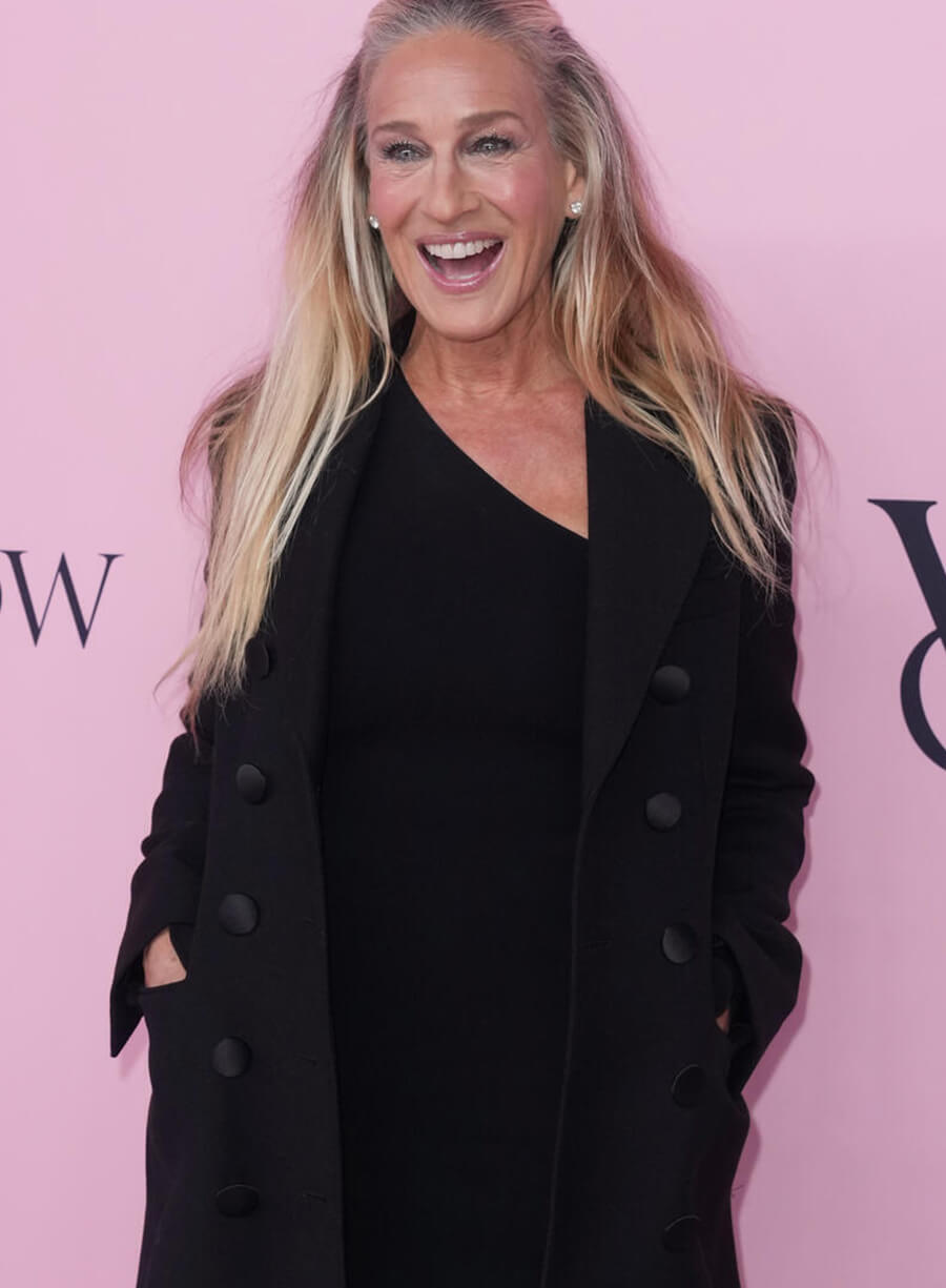 Harpoon Sarah Jessica Parker Inspired Black Coat - 2025 Victoria's Secret Fashion Show Style