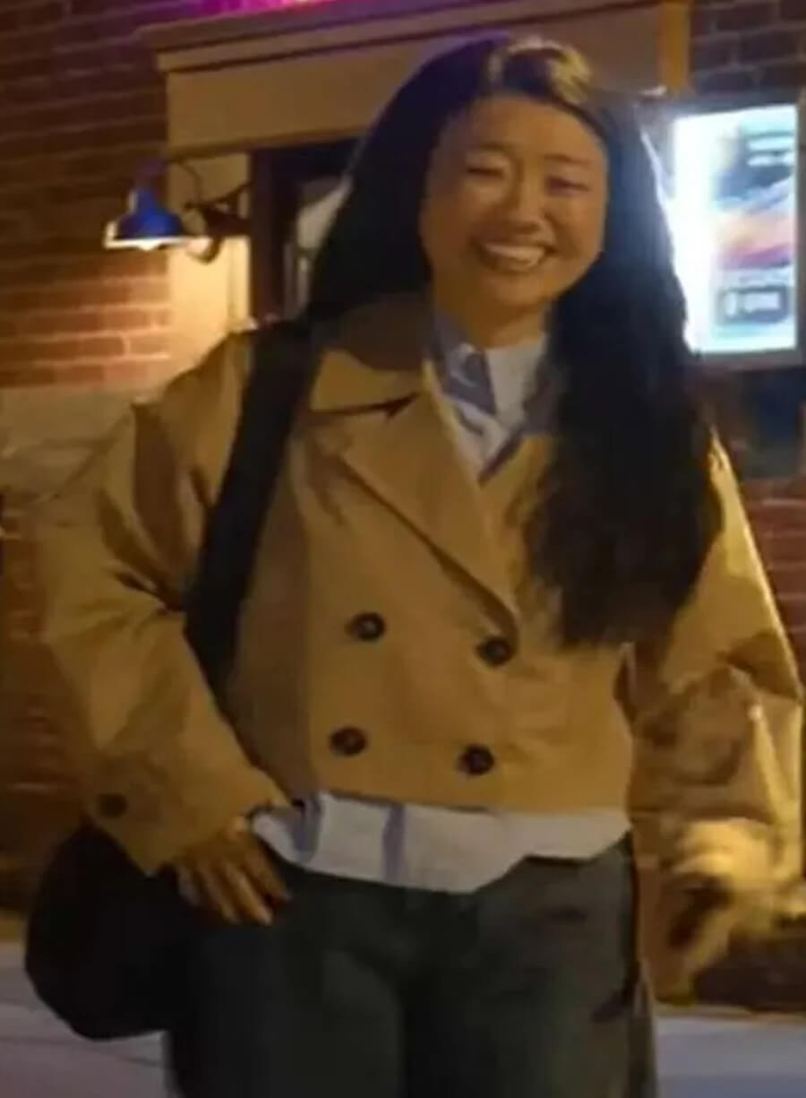 Shrinking Lukita Maxwell Beige Jacket