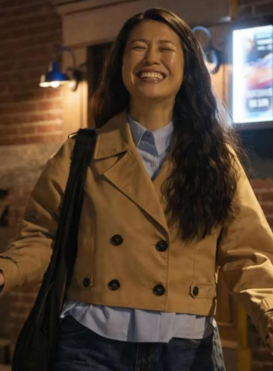 Shrinking Lukita Maxwell Beige Jacket
