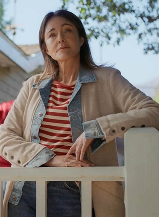 Shrinking S03 Christa Miller Long Coat