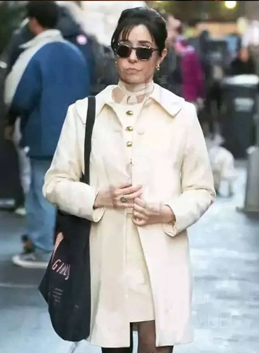 Harpoon Sofia Falcone Inspired White Wool Fabric Coat - The Penguin 2024 Style