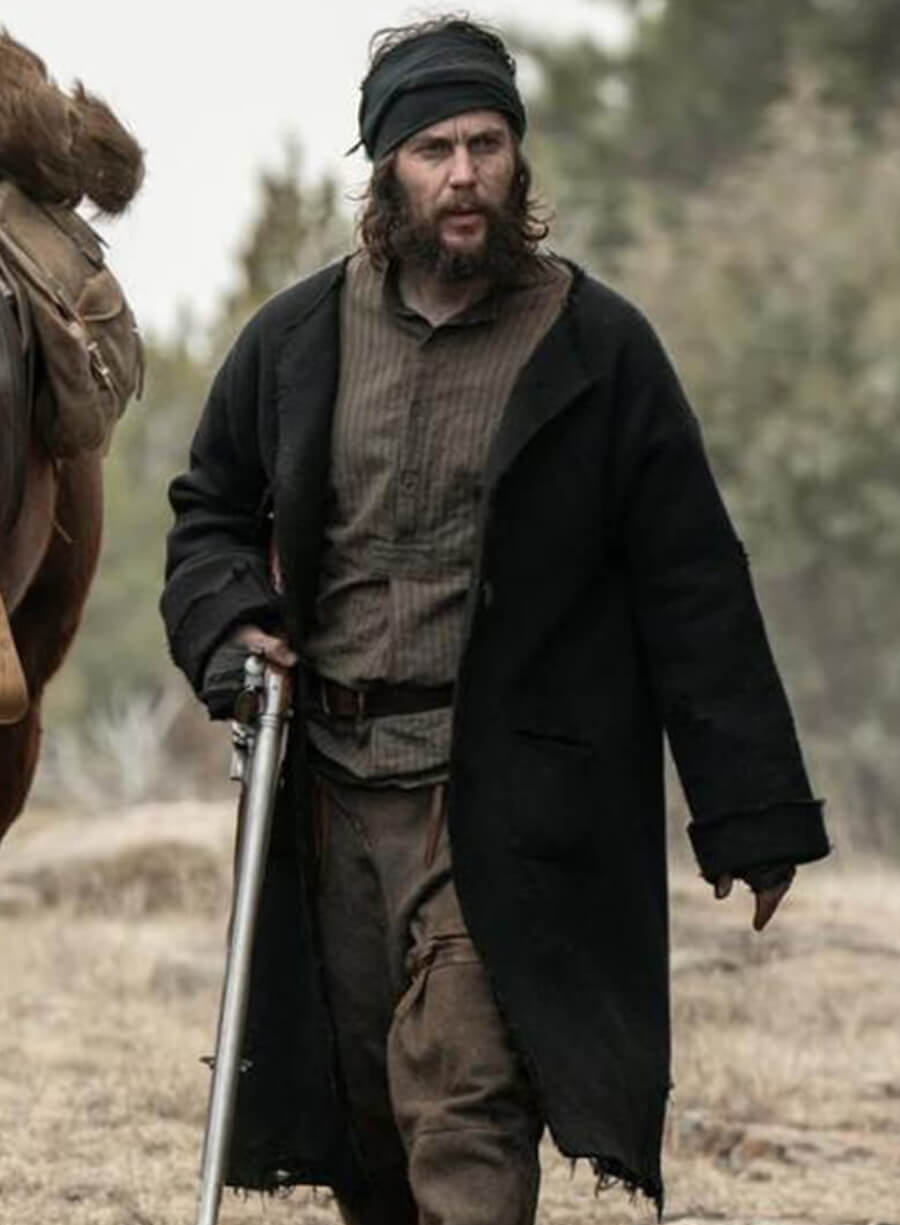 Harpoon Isaac Inspired Black Wool Fabric Coat - American Primeval 2025 Style