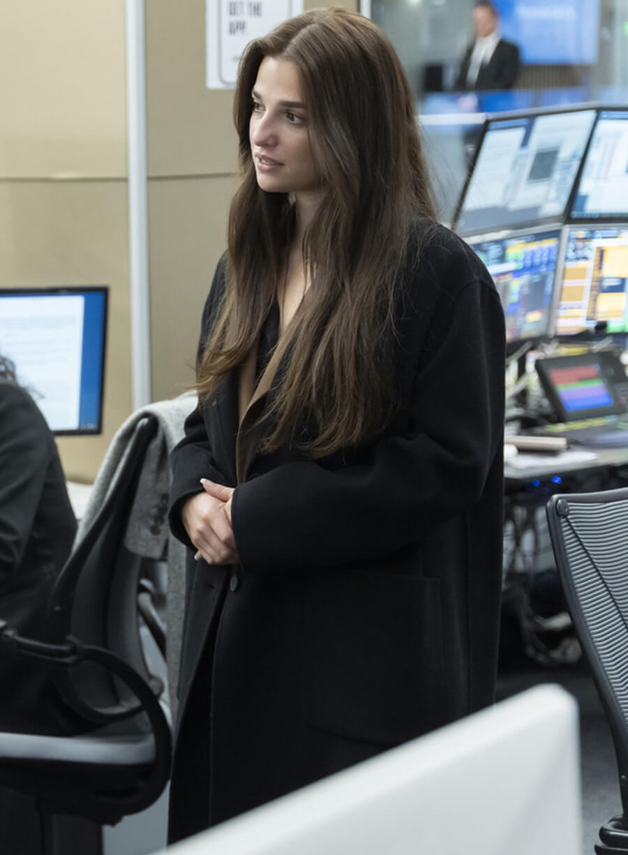 Harpoon Yasmin Kara-Hanani Inspired Black Coat - Industry S02 Style