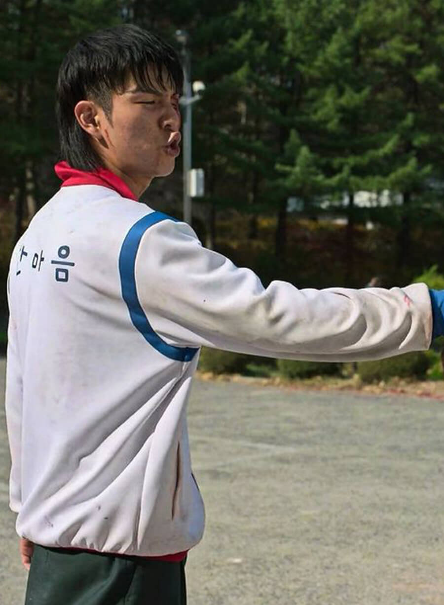 Harpoon Yoon Gwi-nam Inspired White Leather Jacket - All of Us Are Dead Style